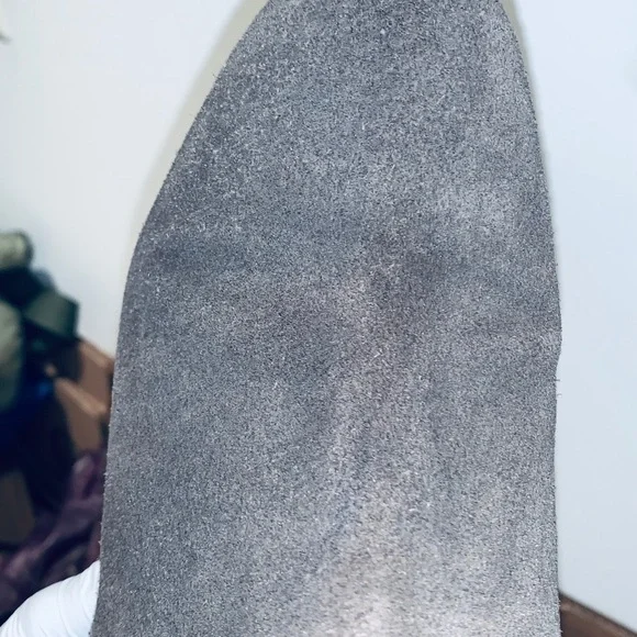 Urban Outfitters Ankle Suede Chukka Boots. - Picture 8 of 12